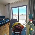 Avanita Ocean View דירה