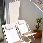 Avanita Ocean View דירה
