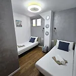 Avanita Ocean View דירה